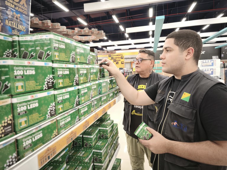 Vai às compras de fim de ano? Ipem e Inmetro alertam para cuidados essenciais